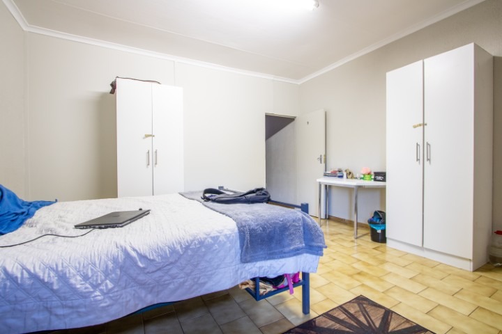To Let 1 Bedroom Property for Rent in Die Bult North West